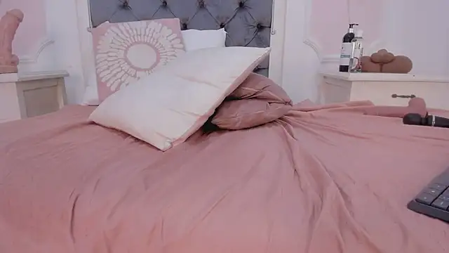 Valentina Ross  online show from January 2026 05:27:02 PM