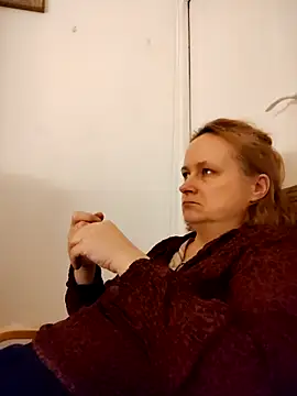 Snapshot of She-devilx chatting on April 2026 08:48:02 PM She-devilx online show from April 2026 08:48:02 PM