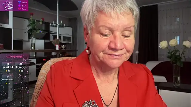 roxana brooks online show from February 2025 06:15:02 PM