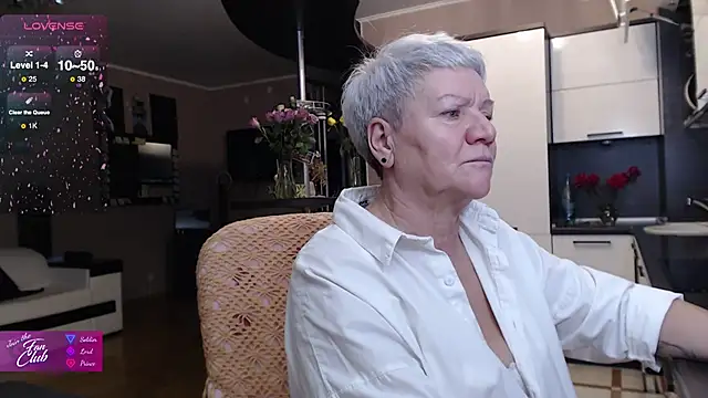 roxana brooks online show from November 2025 02:11:01 PM