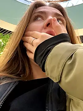 Snapshot of ValenciaShock chatting on December 2024 05:26:01 AM ValenciaShock online show from December 2024 05:26:01 AM