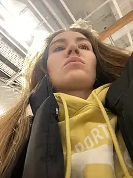 Snapshot of ValenciaShock chatting on January 2025 05:05:02 AM ValenciaShock online show from January 2025 05:05:02 AM