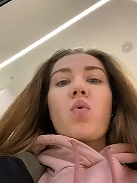 Snapshot of ValenciaShock chatting on January 2025 08:14:02 AM ValenciaShock online show from January 2025 08:14:02 AM