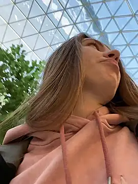 Snapshot of ValenciaShock chatting on February 2025 05:16:01 AM ValenciaShock online show from February 2025 05:16:01 AM