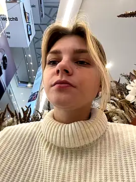 Snapshot of ValenciaShock chatting on October 2025 06:36:02 AM ValenciaShock online show from October 2025 06:36:02 AM