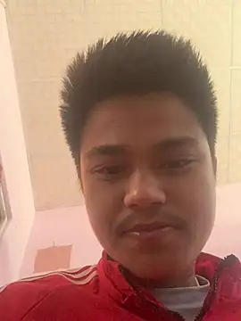 Hullax online show from March 2026 02:50:01 AM