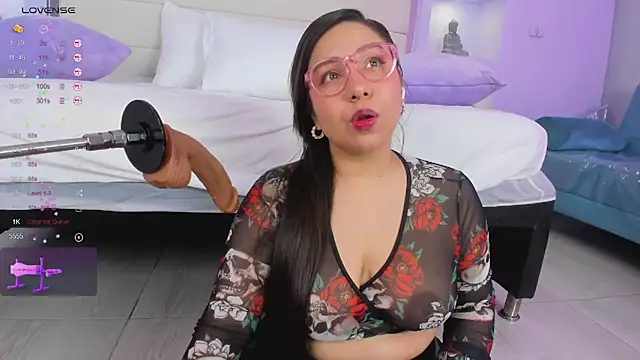 Snapshot of Isabella_Daniell chatting on January 2025 03:42:01 AM Isabella Daniell online show from January 2025 03:42:01 AM