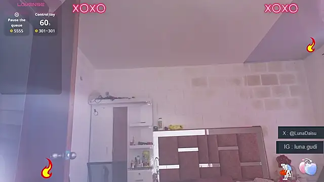 LunaGudi online show from October 2025 11:03:01 AM