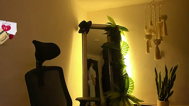 Mala Bad online show from February 2025 11:46:02 AM