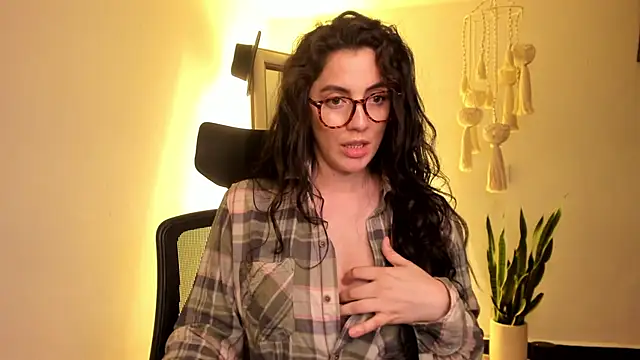 Mala Bad online show from March 2025 05:14:02 PM