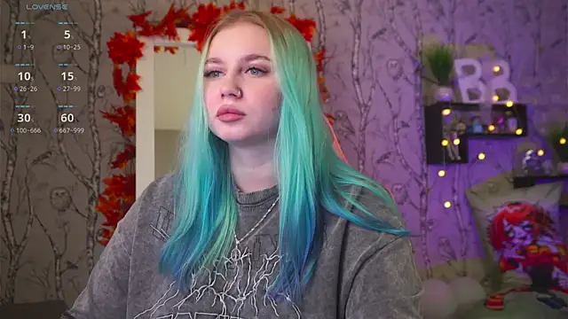 Moon Valkyrie online show from September 2025 07:33:02 AM