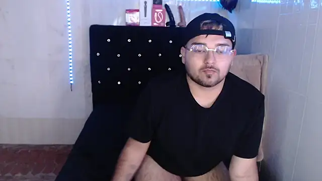Snapshot of Jeilou chatting on July 2026 12:59:02 AM Jeilou online show from July 2026 12:59:02 AM