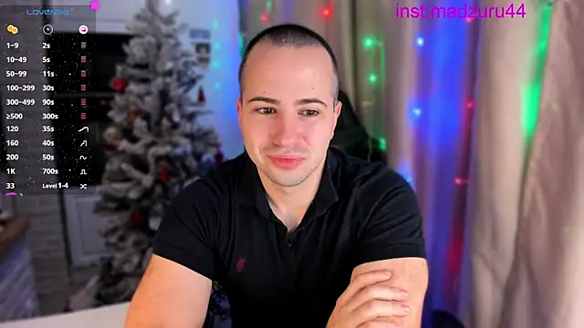 Snapshot of Alexey_Hairy chatting on December 2024 04:19:01 AM Alexey Hairy online show from December 2024 04:19:01 AM
