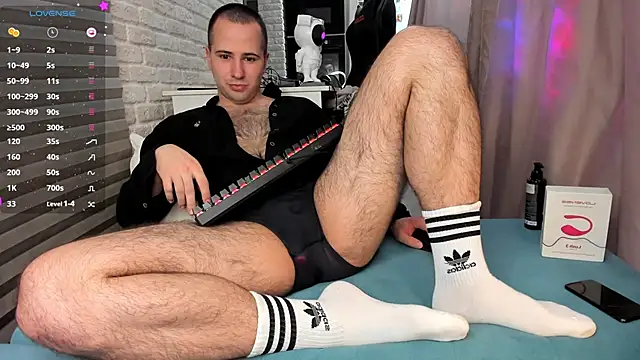 Snapshot of Alexey_Hairy chatting on March 2025 01:06:02 PM Alexey Hairy online show from March 2025 01:06:02 PM