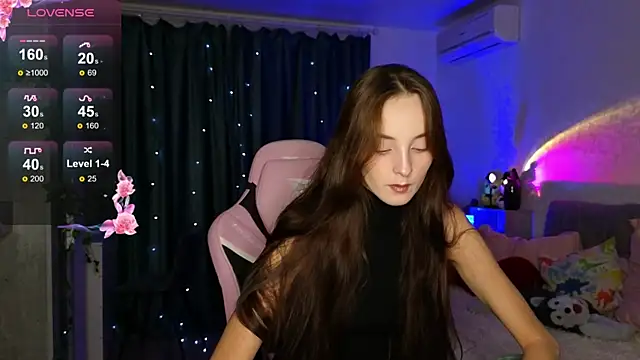 Silver rains online show from October 2025 10:54:02 PM