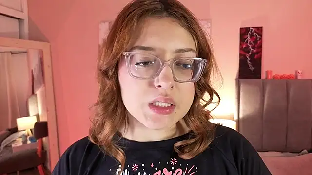 MiaFranklyn online show from October 2025 02:15:02 PM