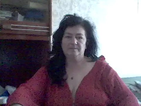 Snapshot of GypsiQueen2 chatting on February 2025 01:25:01 PM GypsiQueen2 online show from February 2025 01:25:01 PM