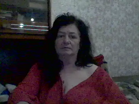 Snapshot of GypsiQueen2 chatting on February 2025 04:29:01 PM GypsiQueen2 online show from February 2025 04:29:01 PM