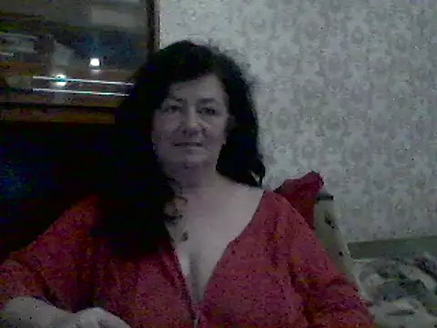 Snapshot of GypsiQueen2 chatting on February 2025 07:30:02 PM GypsiQueen2 online show from February 2025 07:30:02 PM