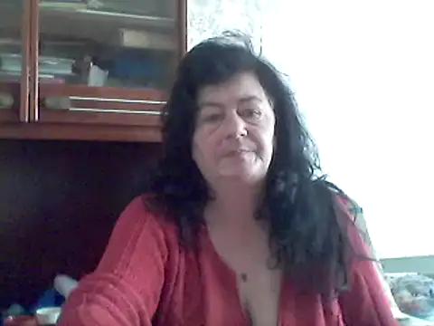 Snapshot of GypsiQueen2 chatting on February 2025 10:04:01 AM GypsiQueen2 online show from February 2025 10:04:01 AM