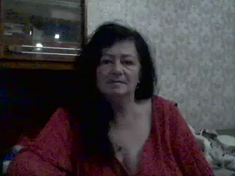 Snapshot of GypsiQueen2 chatting on February 2025 05:33:01 PM GypsiQueen2 online show from February 2025 05:33:01 PM