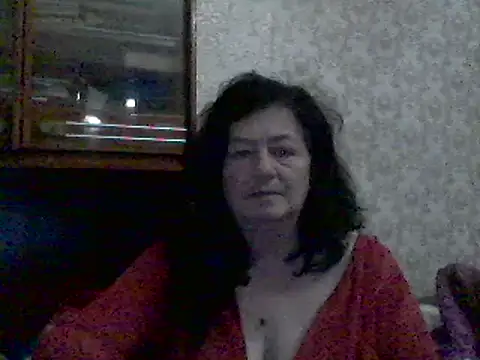 Snapshot of GypsiQueen2 chatting on February 2025 04:23:02 PM GypsiQueen2 online show from February 2025 04:23:02 PM