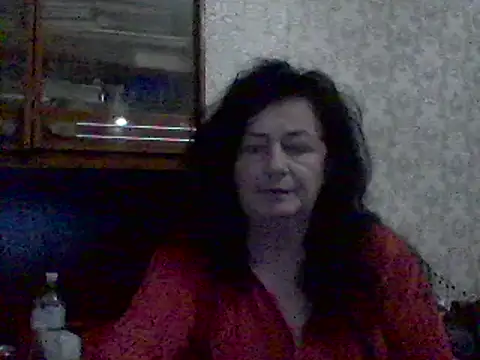 Snapshot of GypsiQueen2 chatting on March 2025 06:33:01 PM GypsiQueen2 online show from March 2025 06:33:01 PM