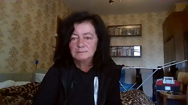 Snapshot of GypsiQueen2 chatting on July 2026 07:55:01 AM GypsiQueen2 online show from July 2026 07:55:01 AM