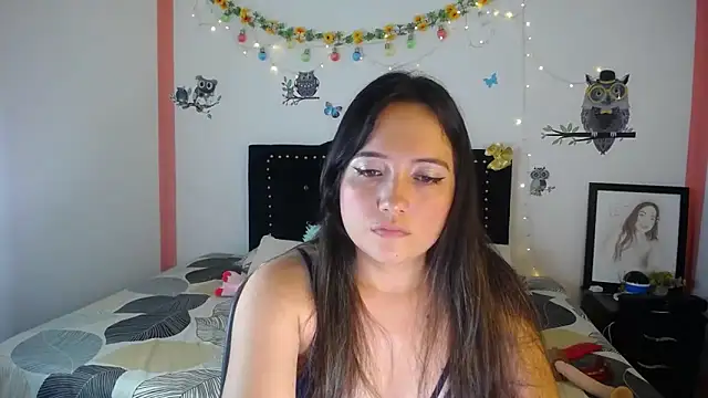 Snapshot of naughty_girl_4u chatting on January 2025 09:57:02 PM naughty girl 4u online show from January 2025 09:57:02 PM