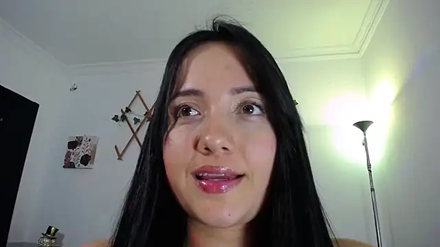 naughty girl 4u online show from March 2026 08:46:01 PM