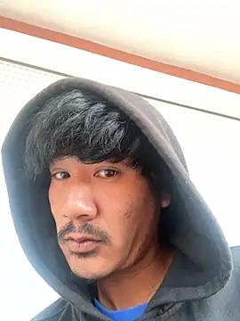 Snapshot of juniiorre chatting on October 2025 07:05:02 AM juniiorre online show from October 2025 07:05:02 AM