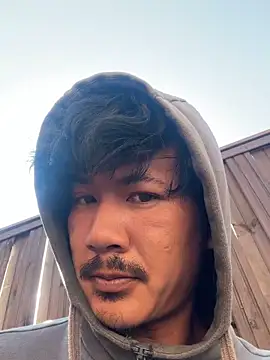 Snapshot of juniiorre chatting on October 2025 09:32:02 AM juniiorre online show from October 2025 09:32:02 AM