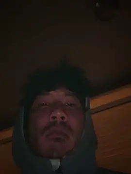 Snapshot of juniiorre chatting on October 2025 08:09:02 PM juniiorre online show from October 2025 08:09:02 PM