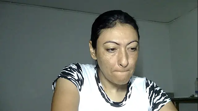 ErikaRika online show from December 2024 07:28:01 AM