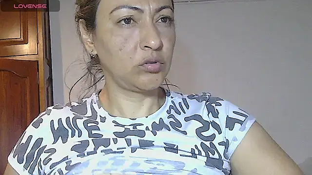 ErikaRika online show from September 2025 04:22:01 AM