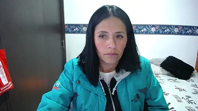 sharoon cheerry online show from October 2025 02:01:02 AM