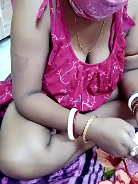 Snapshot of Bengali-boudi chatting on May 2026 06:13:01 PM Bengali-boudi online show from May 2026 06:13:01 PM