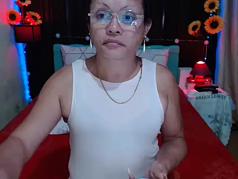 UrAsianPrincessDanie online show from February 2026 03:07:01 PM