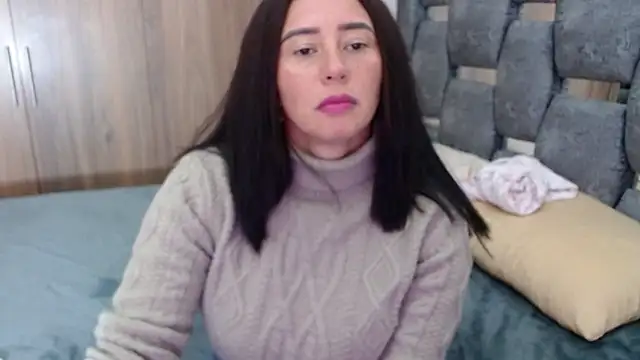 sara hott 1 online show from March 2025 08:42:02 PM