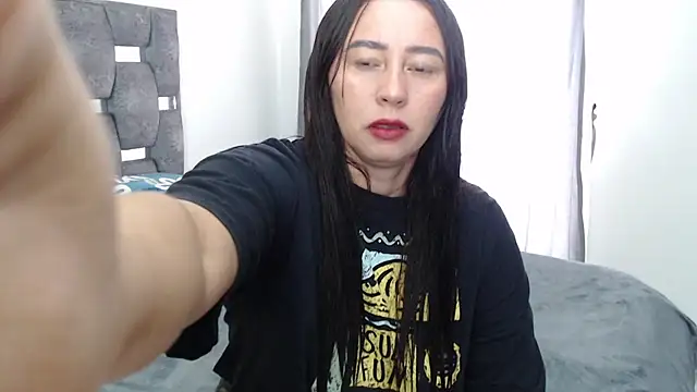 sara hott 1 online show from May 2026 03:20:02 PM