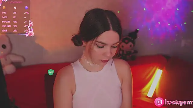 How2Meow online show from October 2025 04:27:02 PM