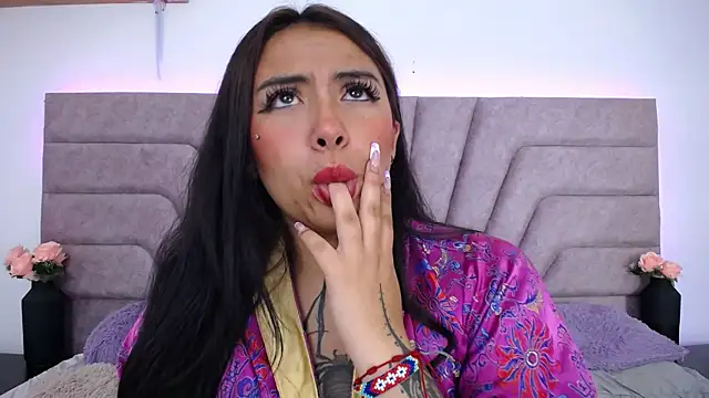 Jessica-Kraftt online show from October 2025 12:30:02 AM