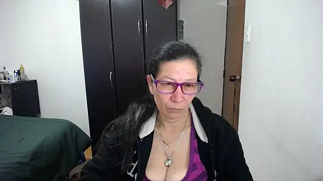 latin49 online show from February 2026 05:07:02 AM