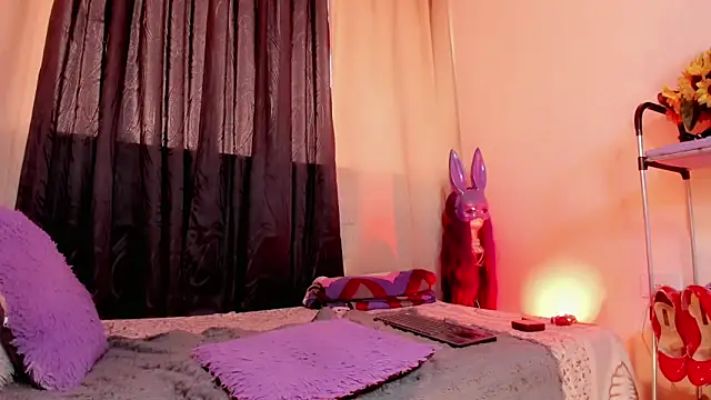 lesly xx online show from March 2026 07:42:01 PM