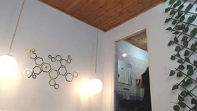 adriscute online show from March 2025 02:08:01 AM