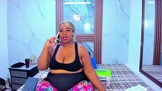HannyMansonh online show from January 2025 03:23:02 AM