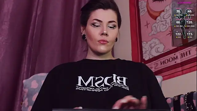 Luna Blake online show from March 2025 04:22:02 PM