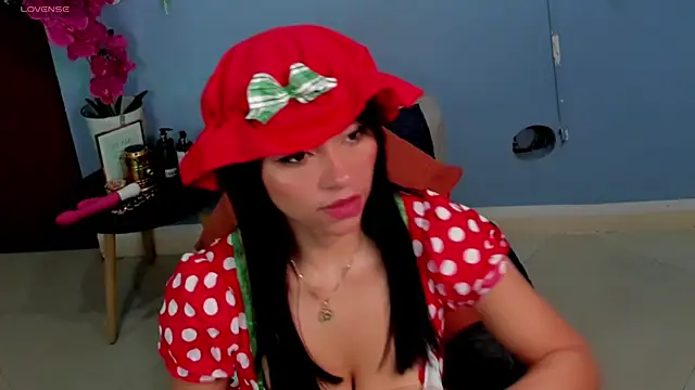 Julia-roberths online show from March 2025 01:15:01 PM