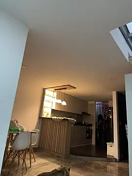 Gaby zahir  online show from April 2026 10:43:01 PM