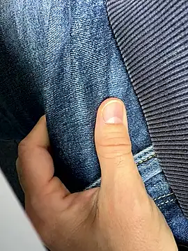 KielerMen online show from March 2026 02:28:02 AM